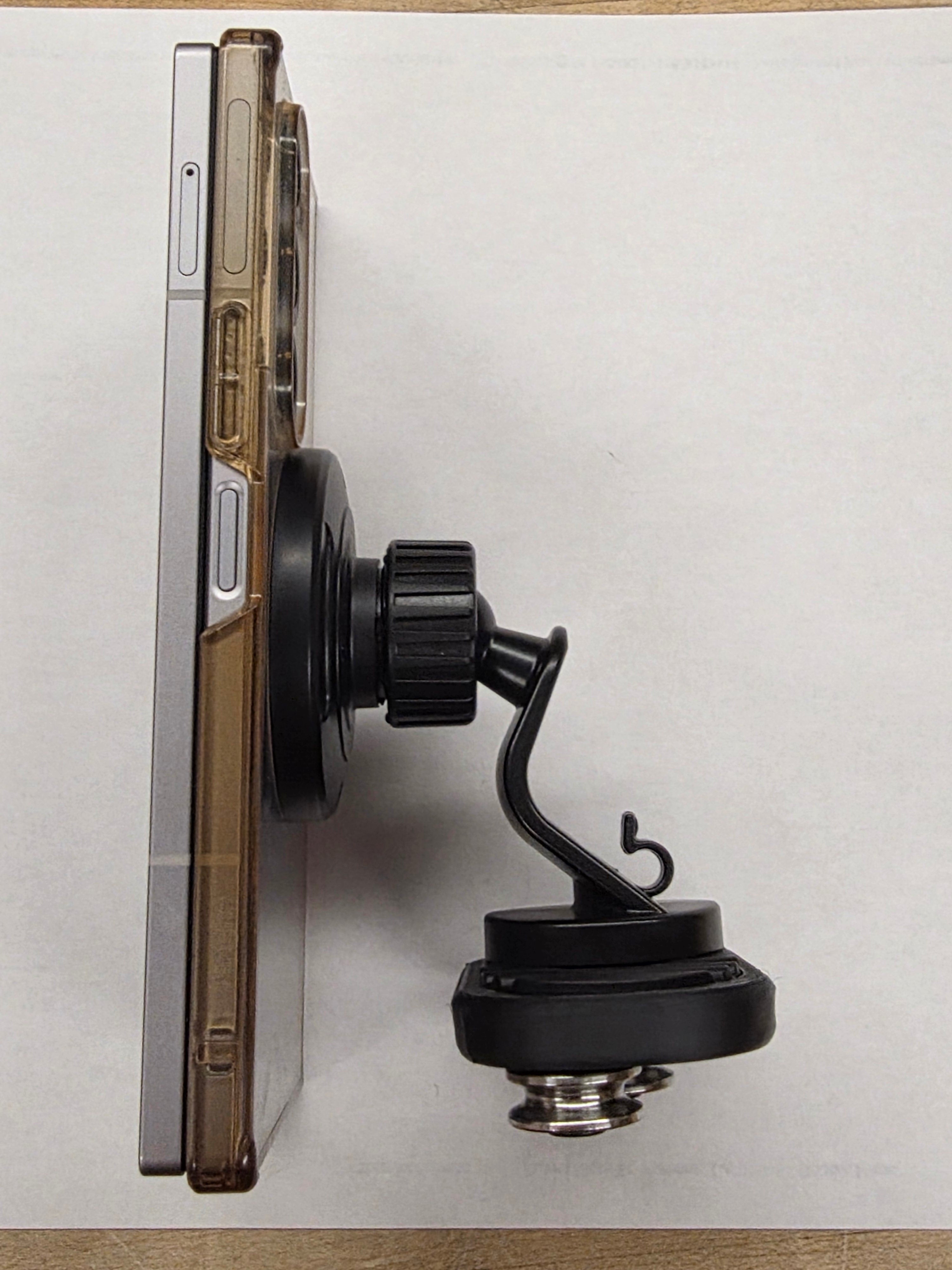 Magsafe phone mount