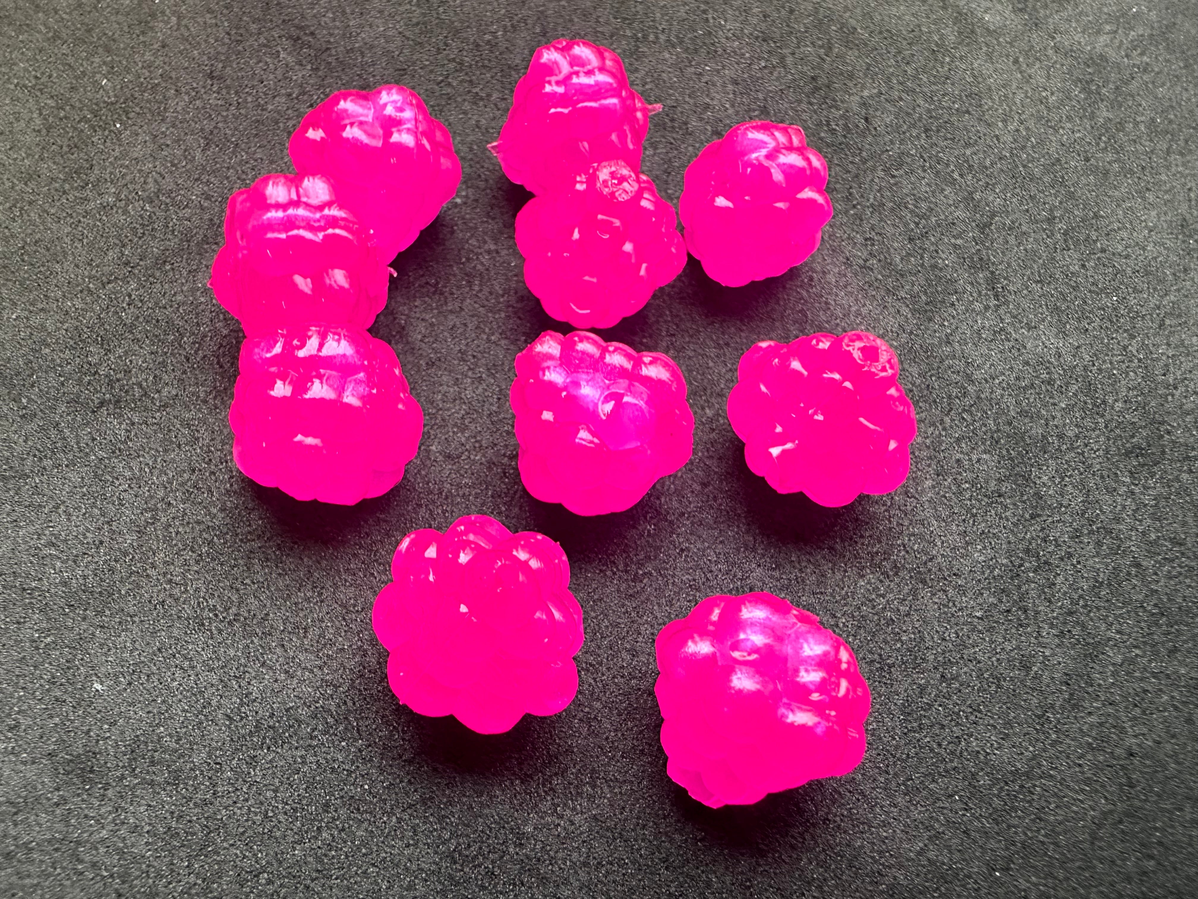 VIP Outdoors Soft Cluster "Clack Cerise" 15mm - 10pack