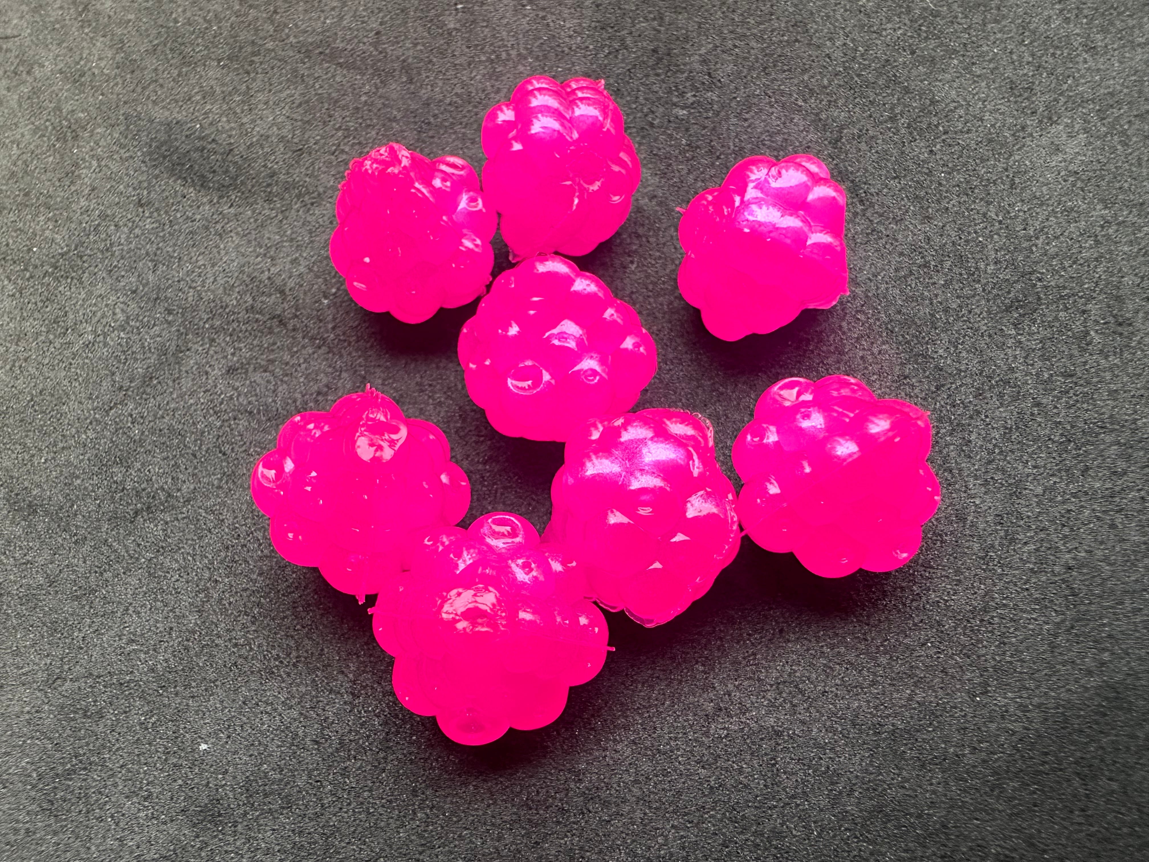 VIP Outdoors Soft Cluster "Clack Cerise" 18mm - 8 Pack