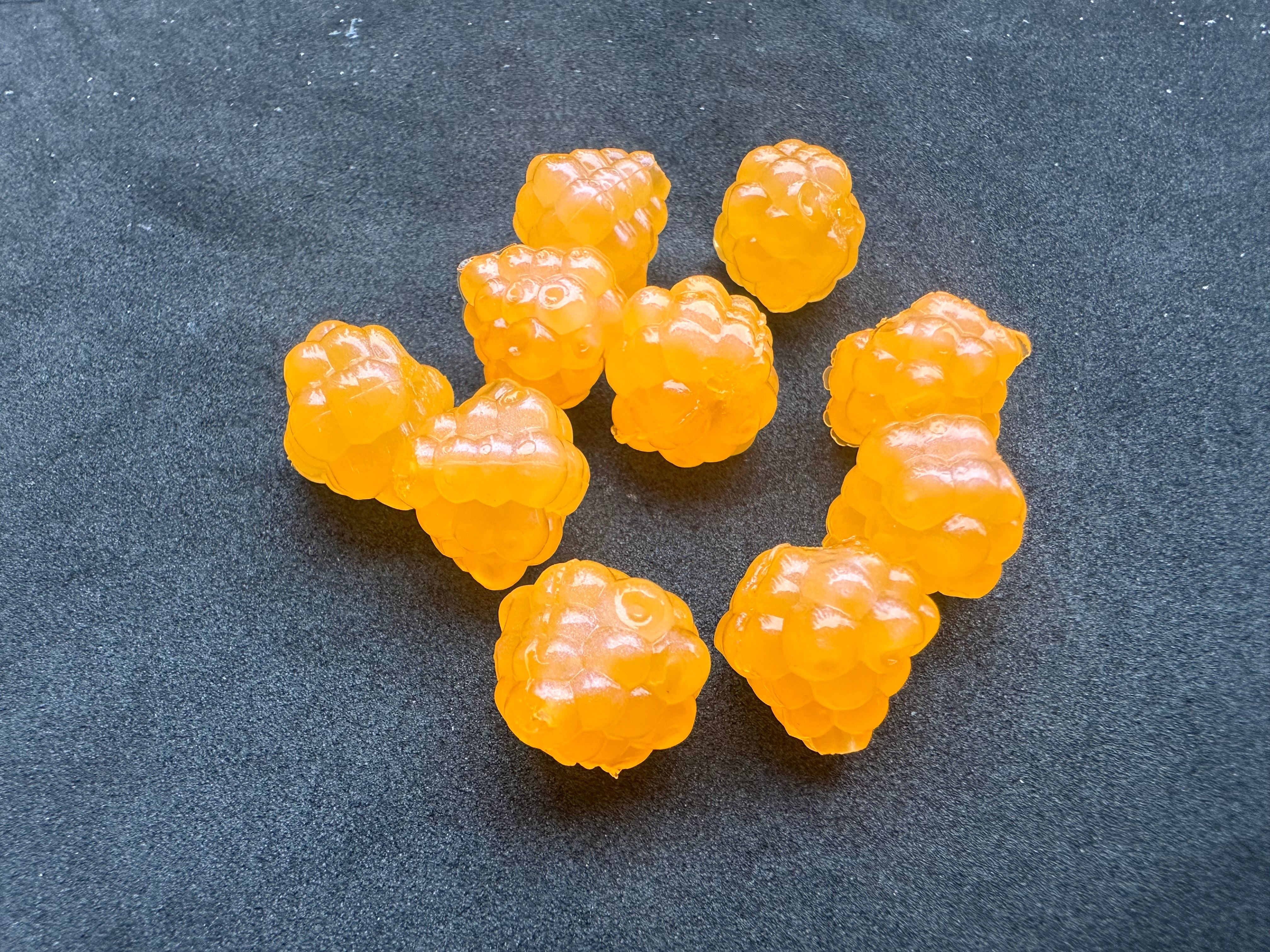 VIP Outdoors Soft Cluster "Orange Haze" 15mm - 10 Pack