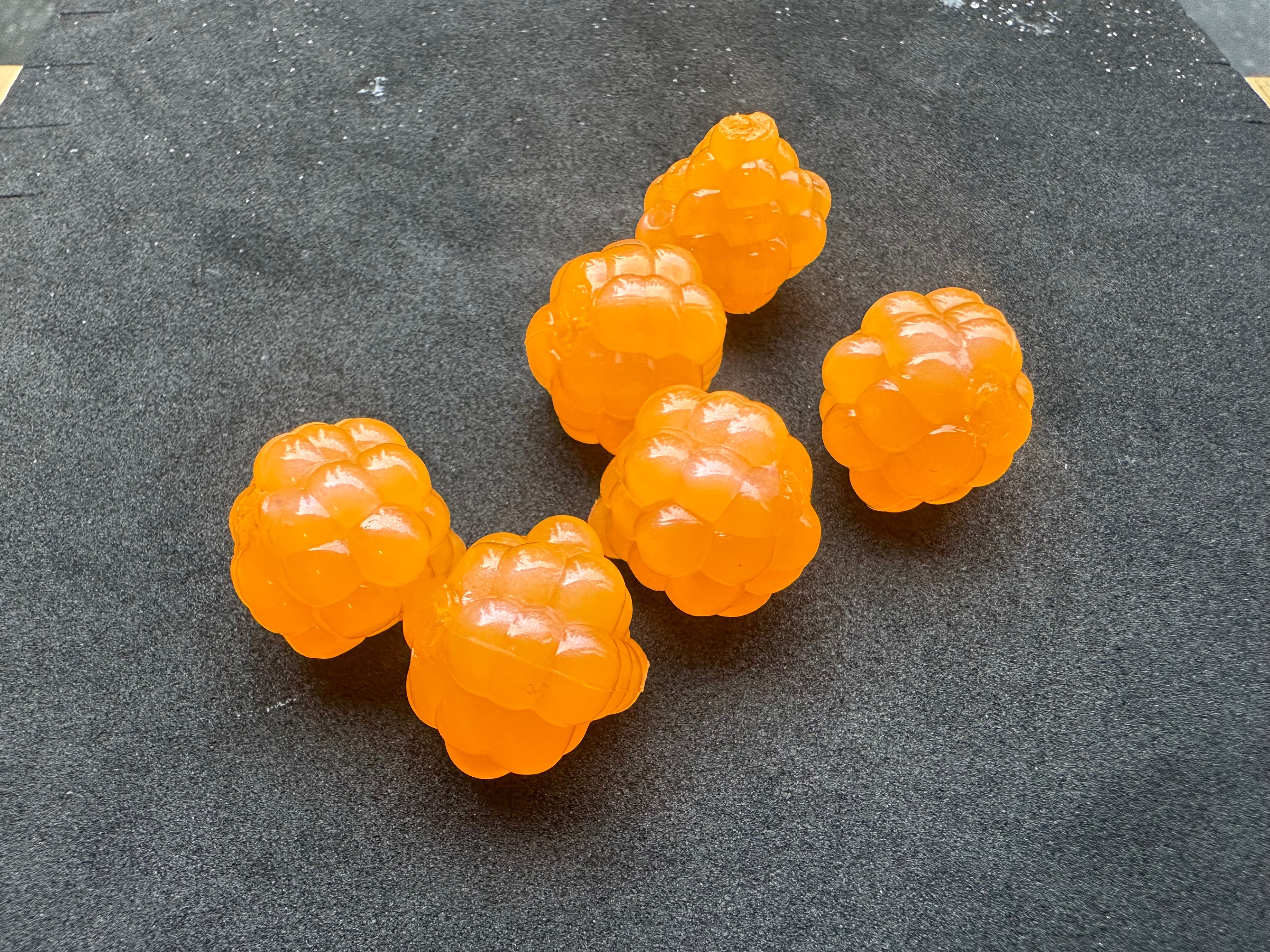 VIP Outdoors Soft Cluster "Orange Haze"  22mm - 6 Pack