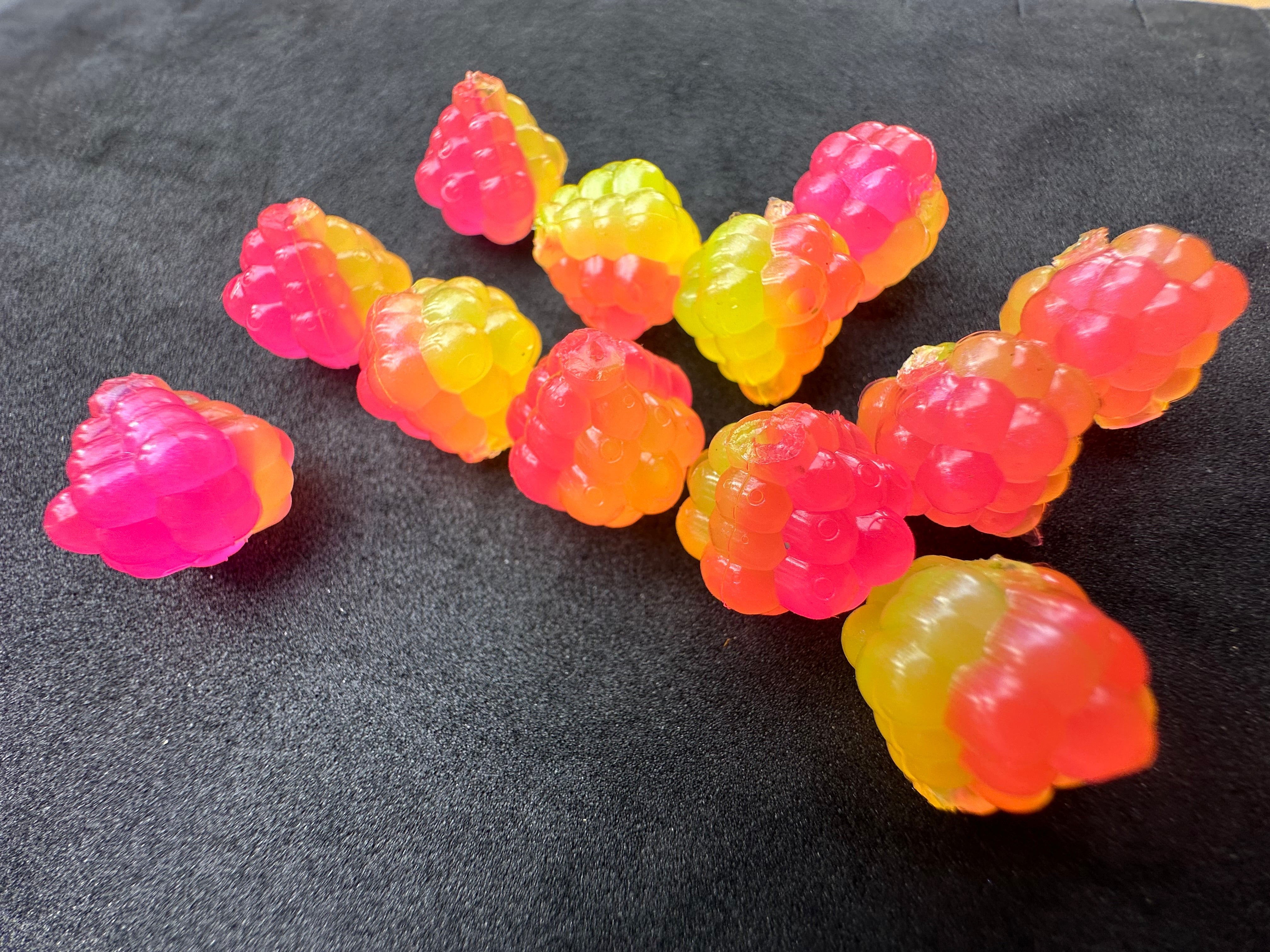 VIP Outdoors Soft Cluster "Happy Clown"  15mm - 10pack