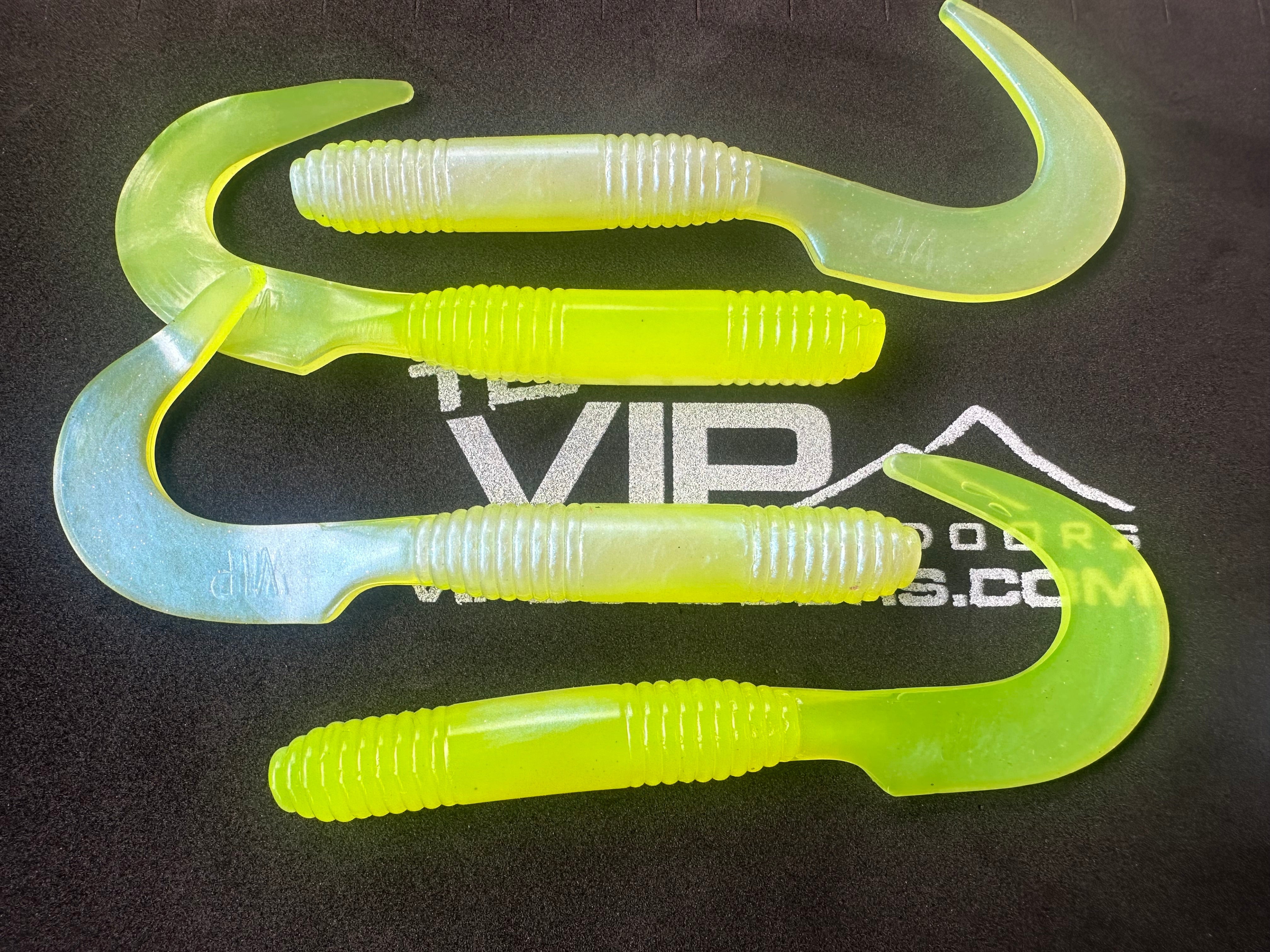 6" "Chartreuse Pearl" Curly Tail - (Single Bait)