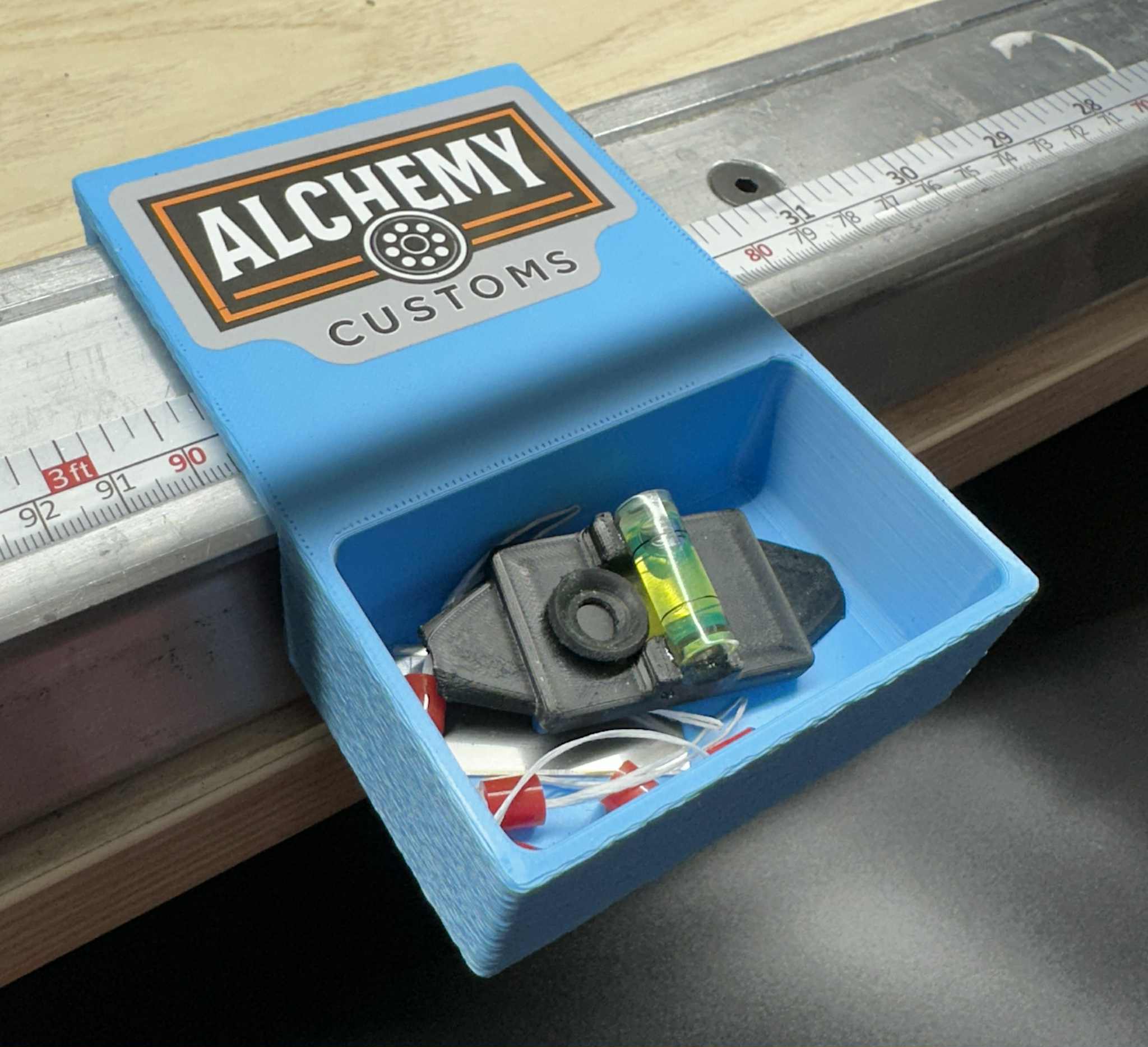 Clip in Tray